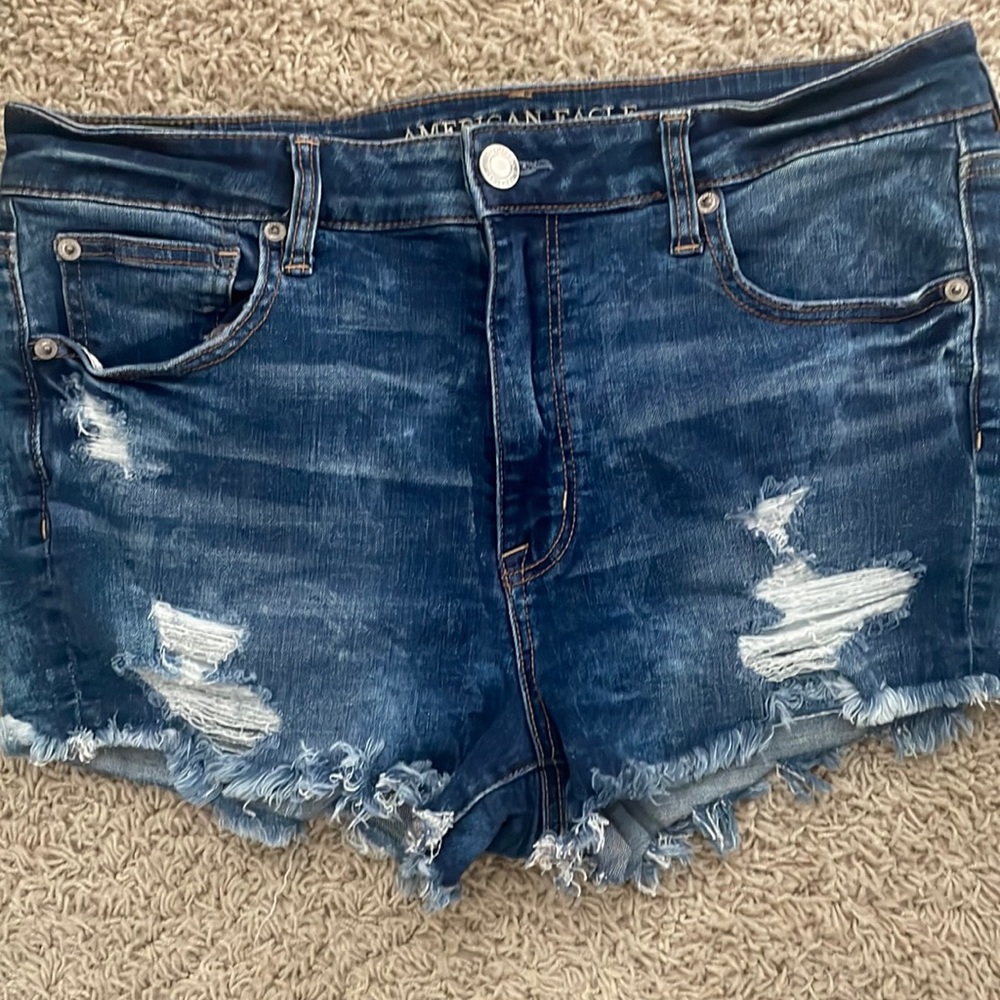 American Eagle Jean short, high waisted size 14